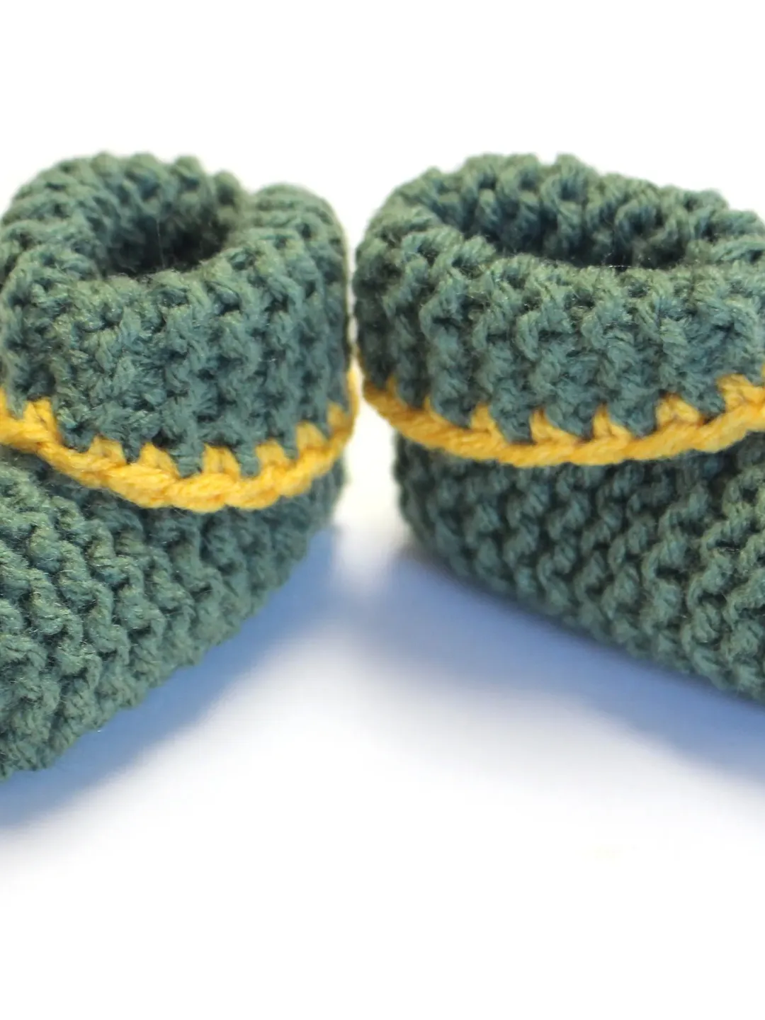 Green and Yellow Baby Booties, Baby's First Shoes, Knit Yarn Socks, Newborn Photoshoot Prop, Expectant Parents Photography, Baby Shower Gift