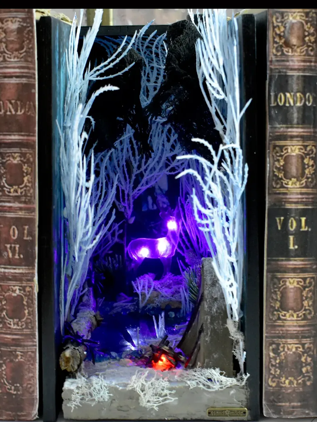 Book nook PATRONUS HARRY POTTER insert between books, miniature forest with light