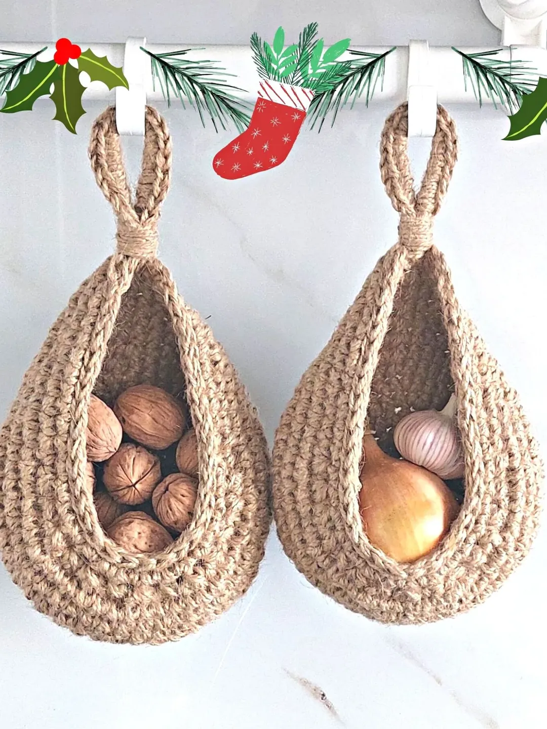 Christmas kitchen gift Kitchen and dining decor Minimalist wall hanging storage baskets set