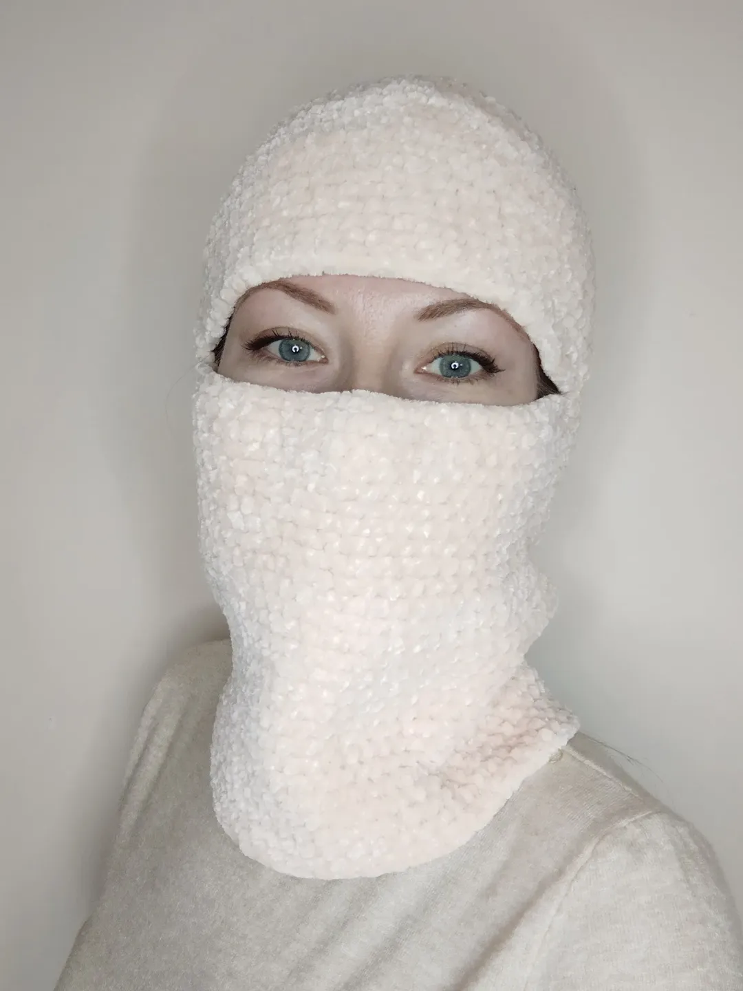 Plush balaclava crochet. Pastel balaclava hand knit for teens. Fluffy balaclava face mask.