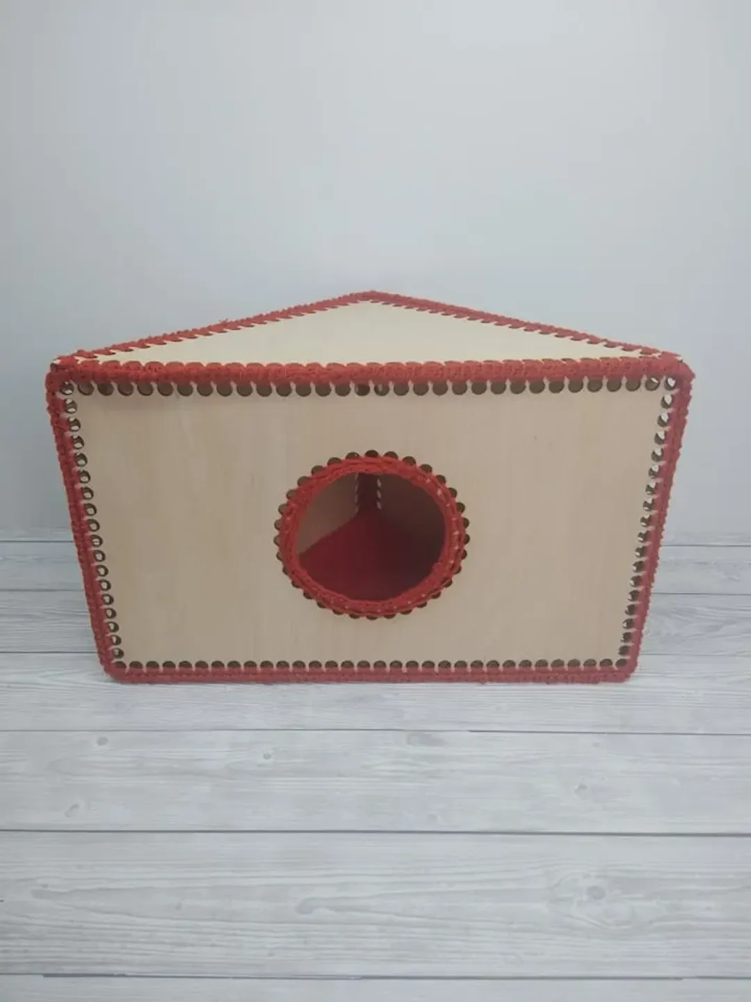 Wooden guinea pig house, small animal hut, rabbit hideout, chinchilla house, pet furniture, guinea pig bed, guinea pig hideout