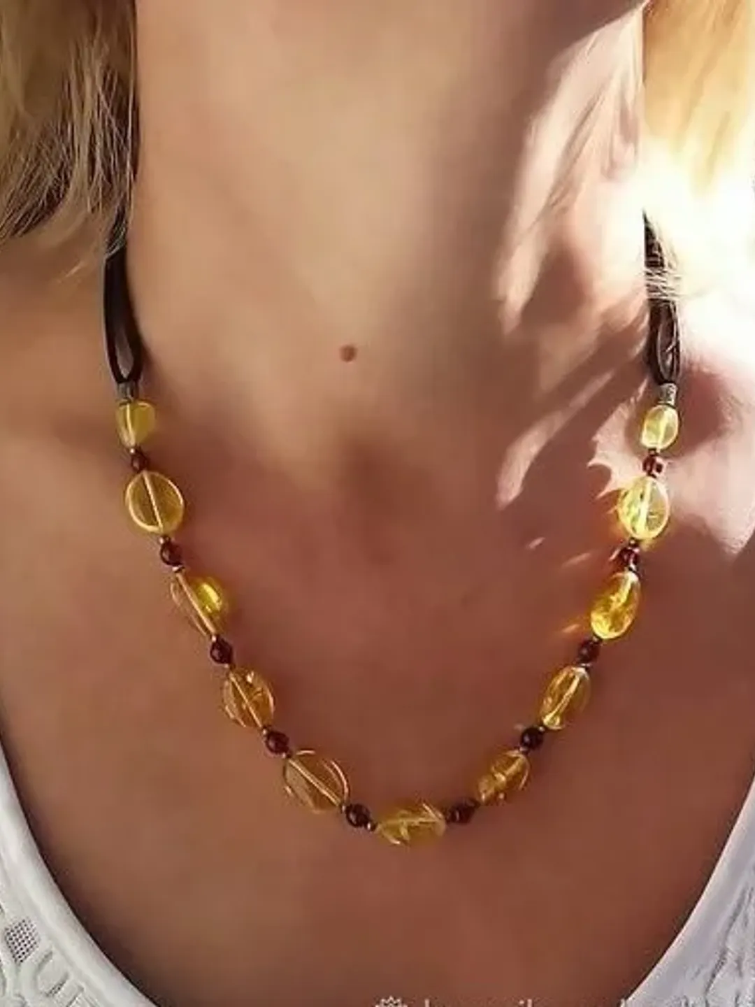 Real Amber Necklace Women Baltic Amber jewelry Yellow cherry Black cord Genuine Gemstone necklace Choker stone necklace