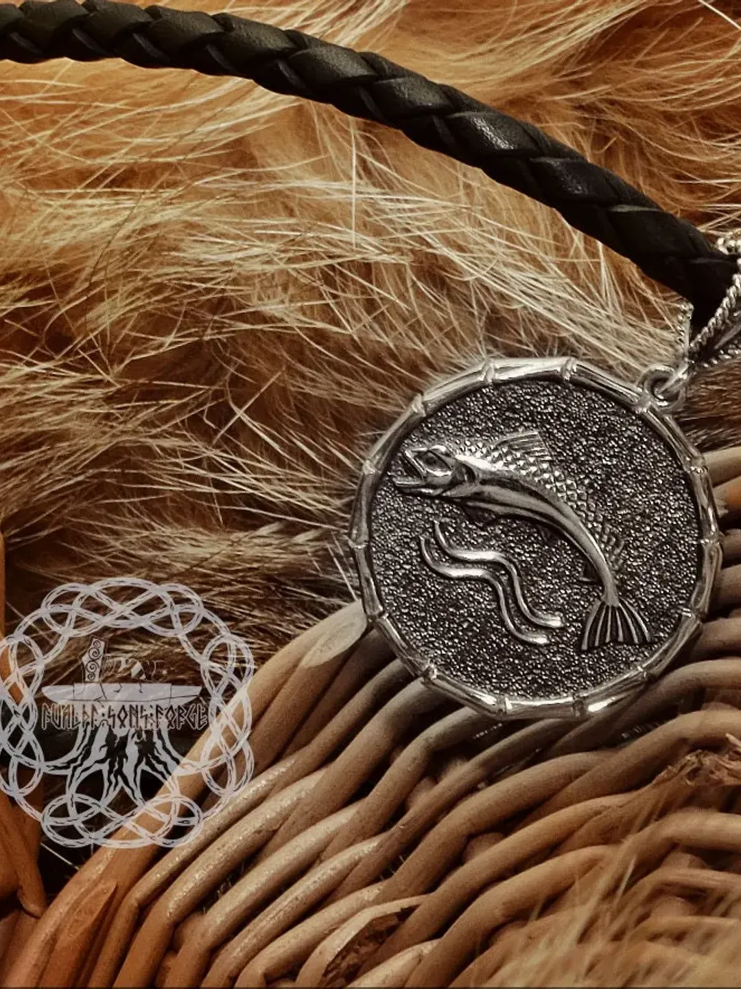 House Tully Pendant, Game of Thrones Jewelry, Sterling Silver Pendant, Tully House Amulet, Tully House Pendant, Game of Thrones Pendant