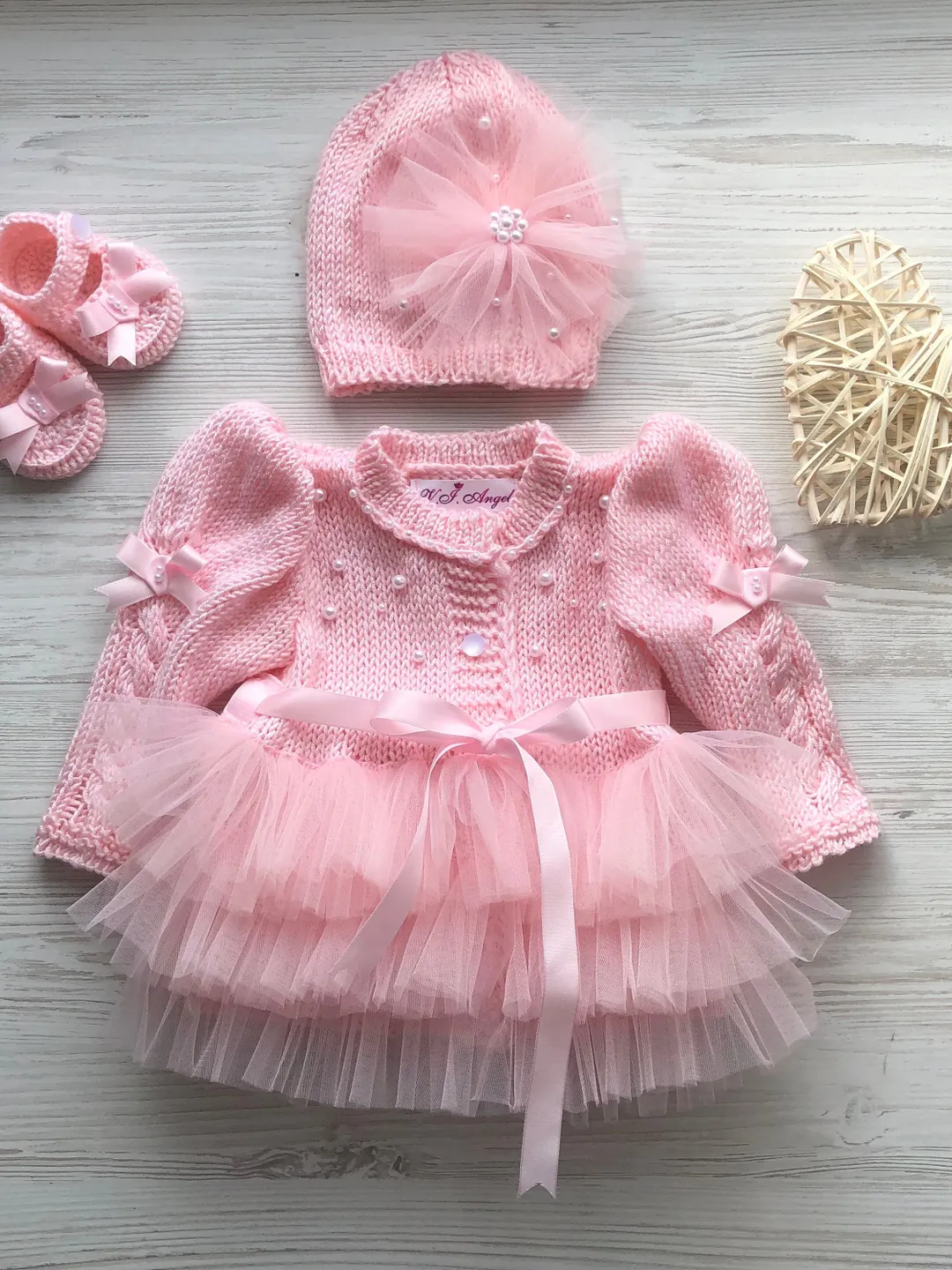 Handmade knit pink outfit for baby girl. Take home outfit for baby girl. Baby shower gift for baby girl. Knit dress, hat and shoes for girl.