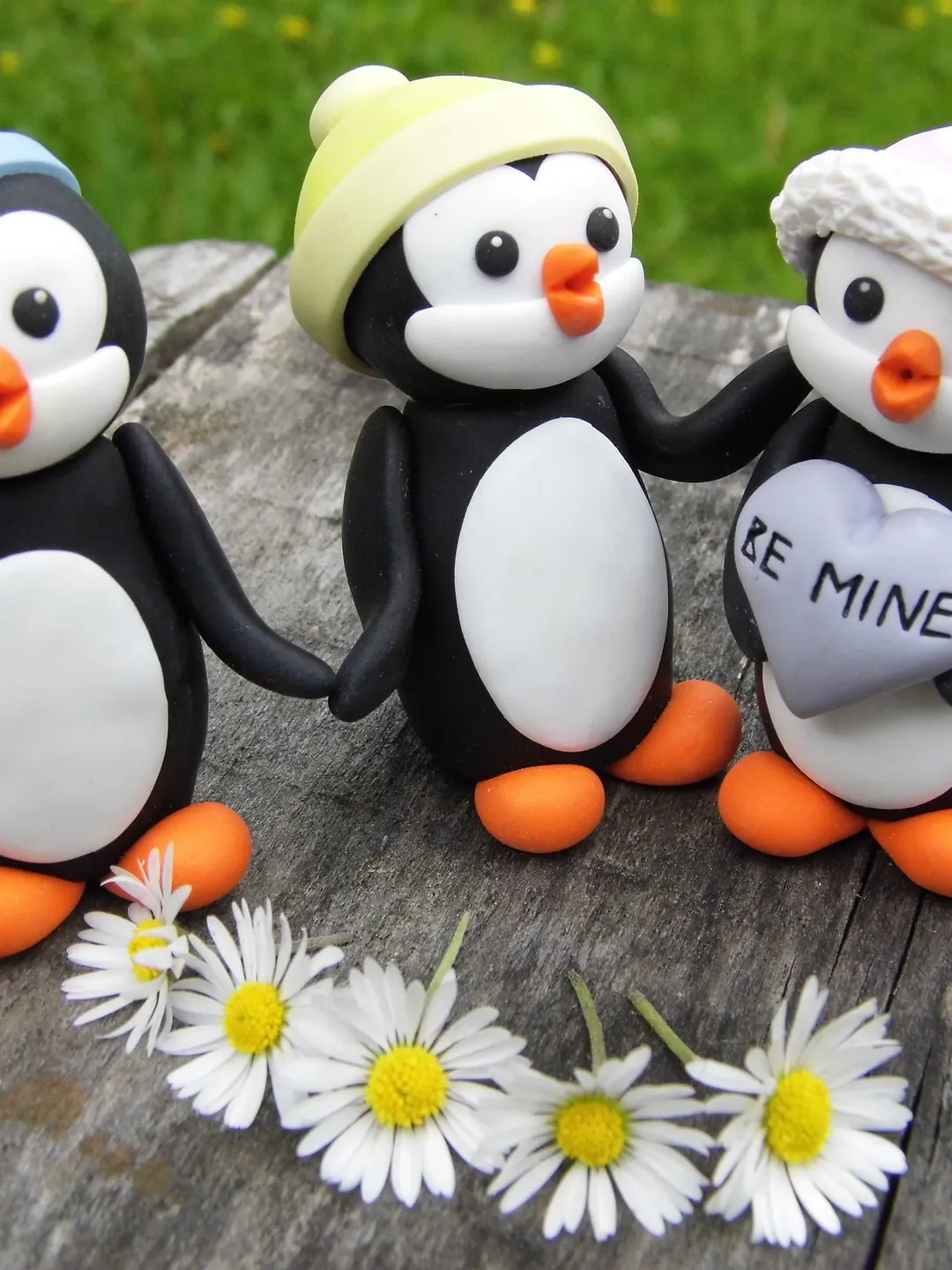 Miniature Penguin, DIY Crafts Miniature Winter Penguin Figurine Gift, Personalized Penguin Collection, Christmas Figures For Fairy Garden