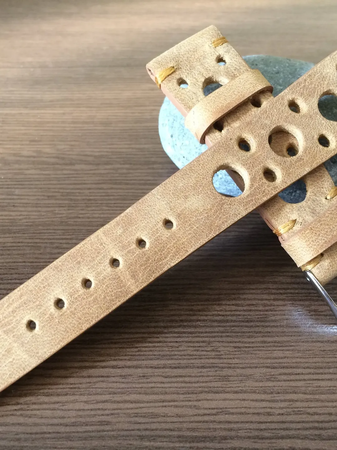 Rally Watch Band, Leather watch strap, Racing watch strap, Beige Leather watch band, 19mm watch band, 20mm watch strap, FREE SHIPPING