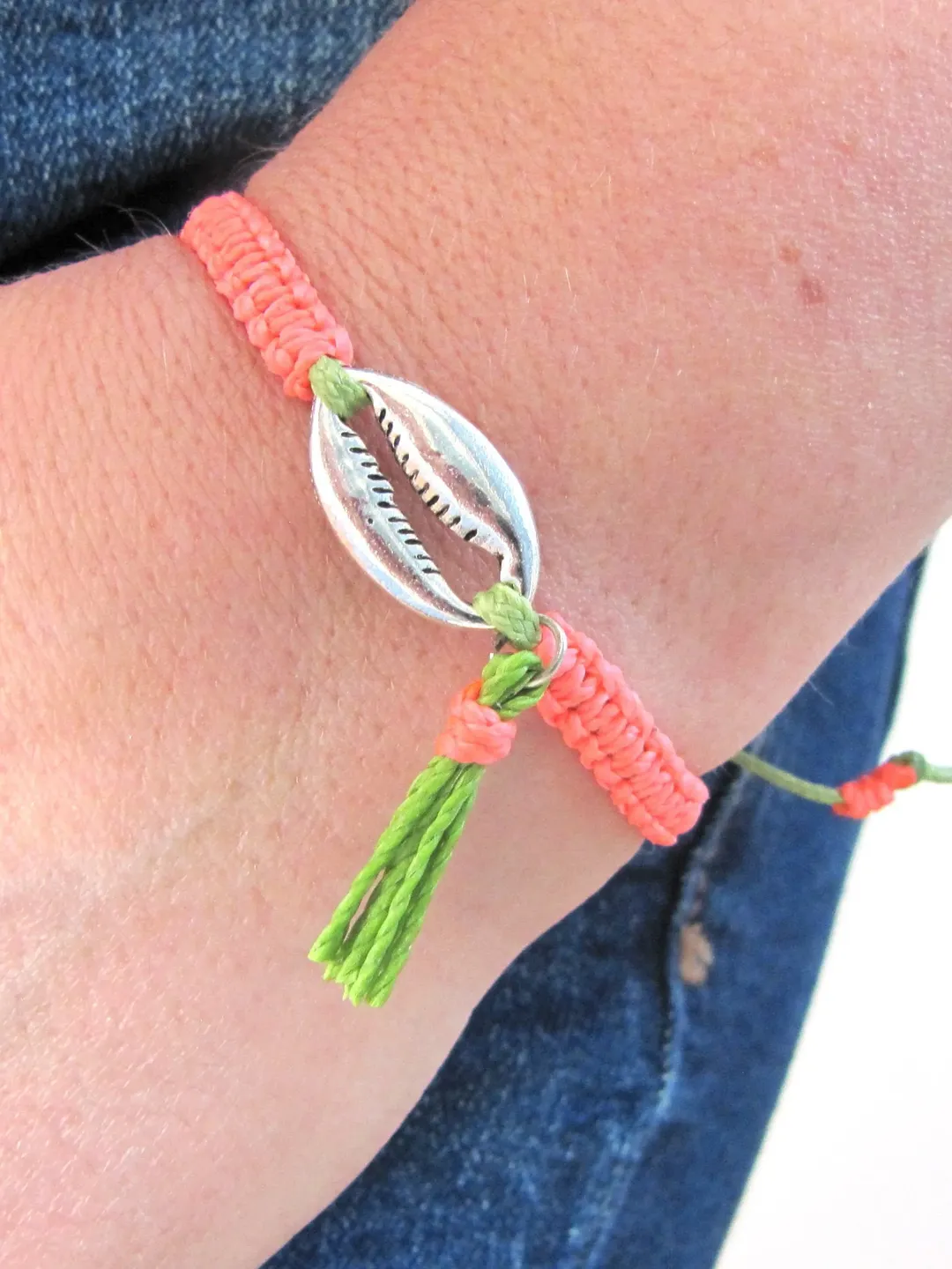 Macrame Bracelet, Seashell Bracelet, Blue Bracelet, Bracelets, Boho Bracelets, Hippie Jewelry, Romantic Jewelry, Silver Shell