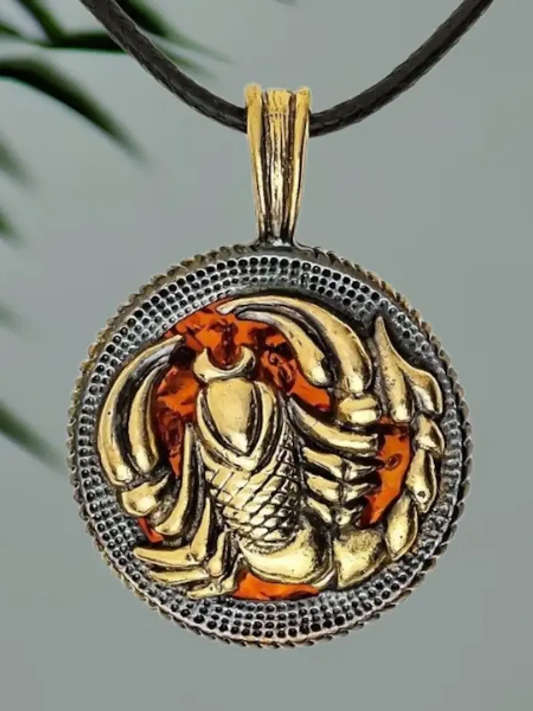 Scorpion Jewelry Necklace For Men Gold Black With Amber Amulet Scorpio Zodiac Sign Round Coin Pendant gift men women