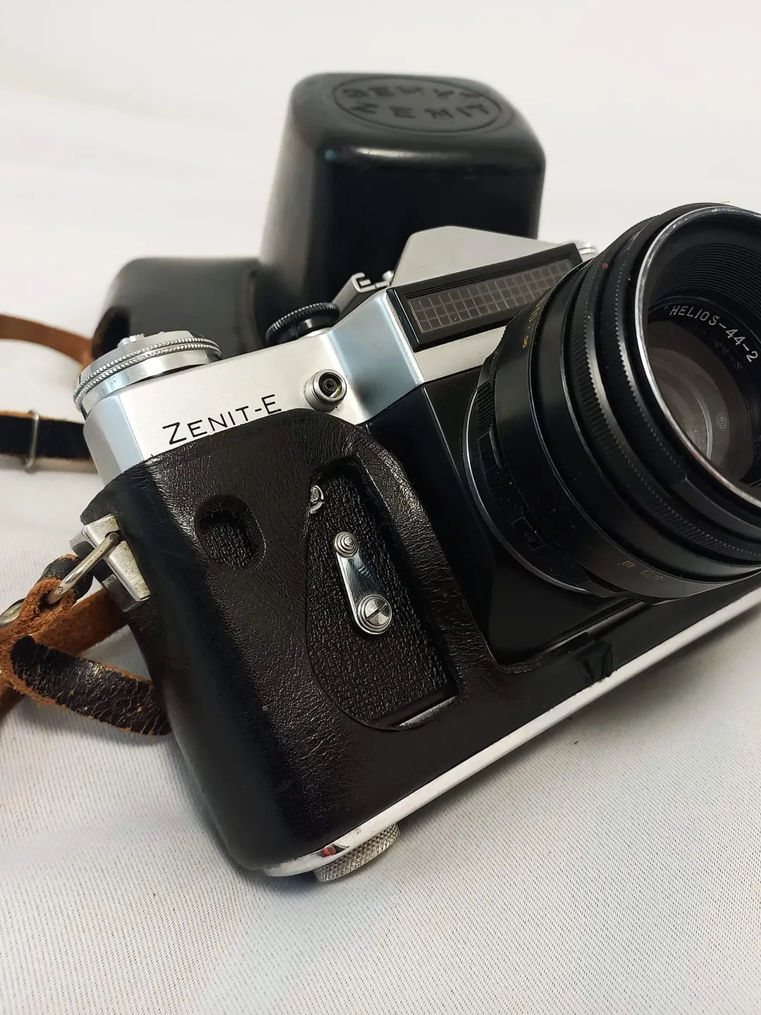 Zenit-E Small-Format Single-Lens Reflex Camera with Lens Helios 44
