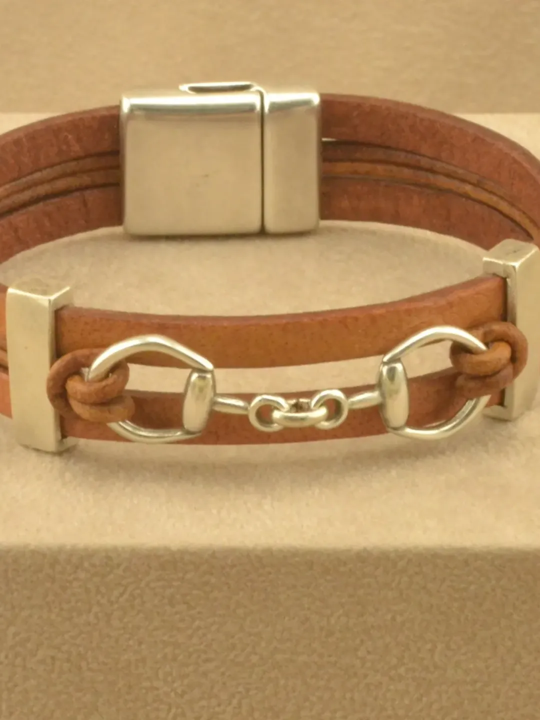 Snaffle Bit Horse Bracelet Men Women, Leather Equestrian Horse Lover Gift, Horse Charm Cuff, Horse Rider Leather Western Jewelry