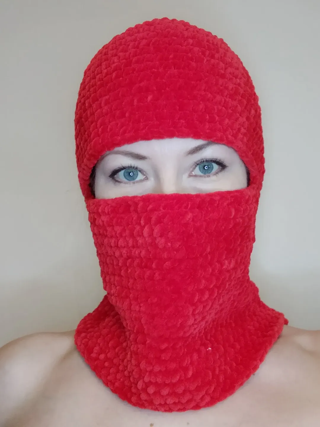 Crochet balaclava ski mask Red balaclava hand knit Trendy balaclava for teens Fluffy balaclava face mask