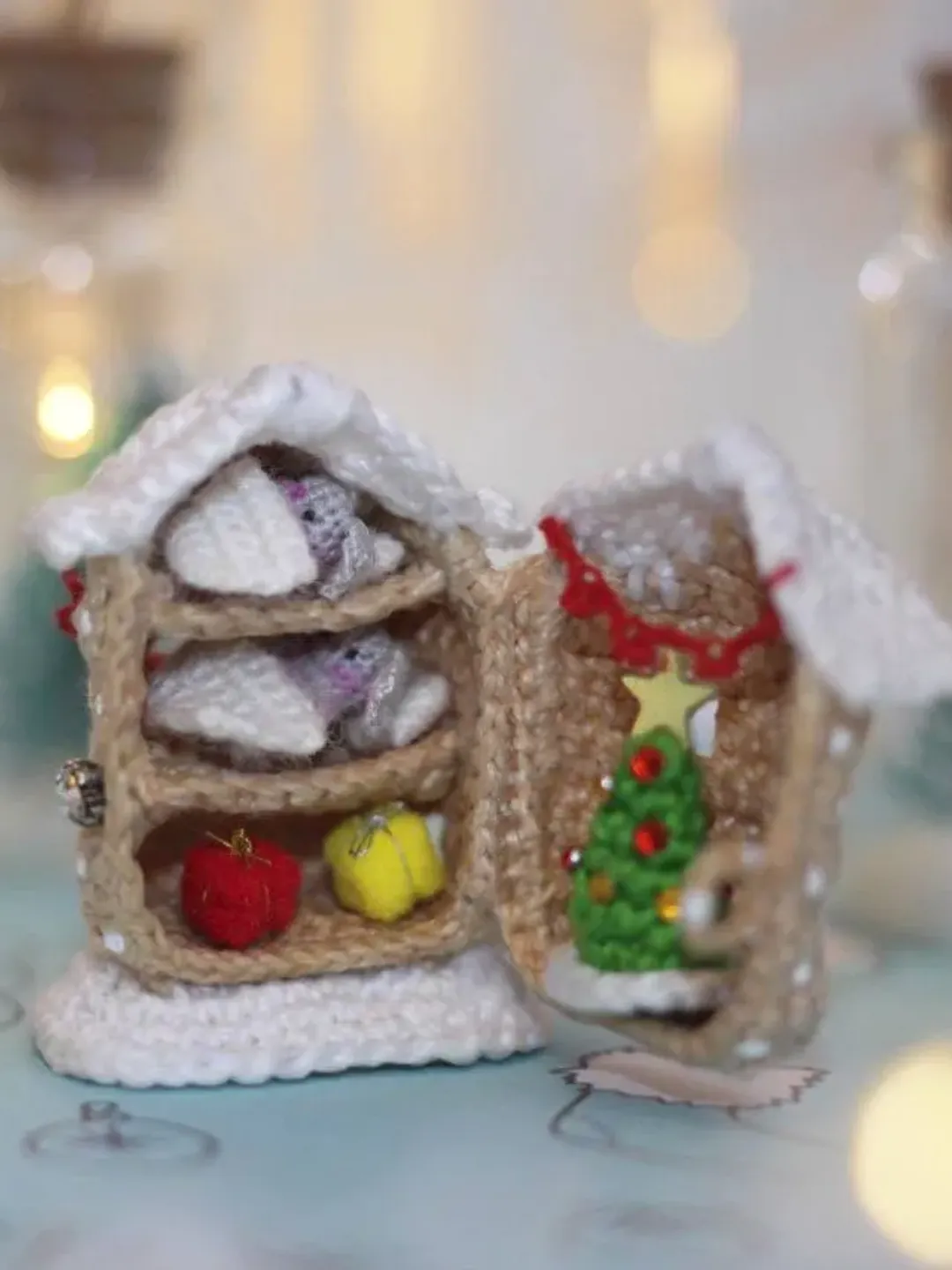 Miniature Christmas gift bunny house dollhouse miniatures tiny home micro crochet animals cute gift for mom sister