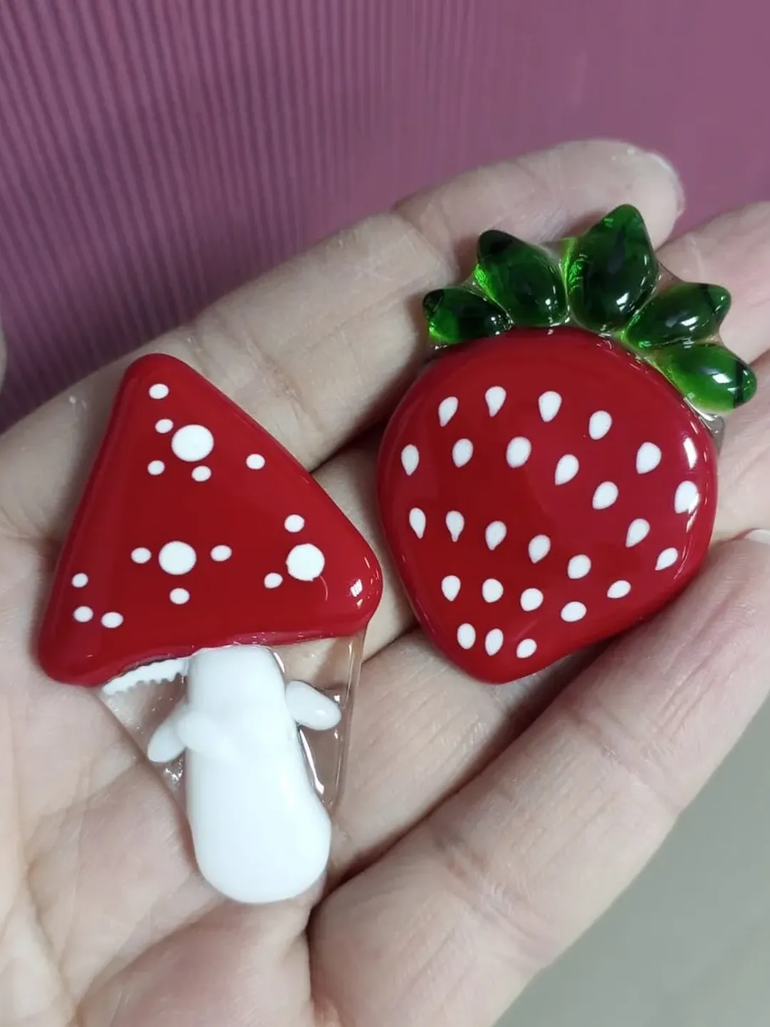 Set of 2 fused glass brooch Fly agaric and Strawberry - Handmade art brooch - Fused glass jewelry