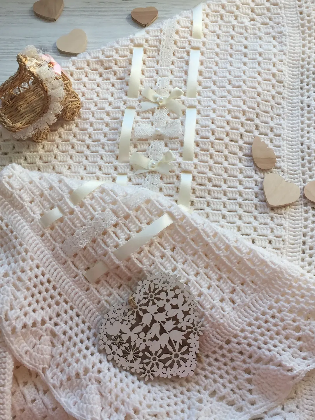 Hand made crochet baby blanket. Blanket for baby girl. Blanket for baby boy. Take home blanket. Baptism gift. Baby shower gift.