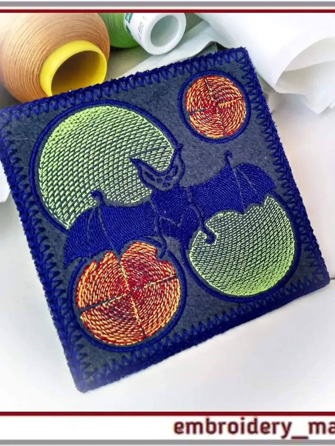 In the hoop Embroidery design a bat for patchwork, napkins
