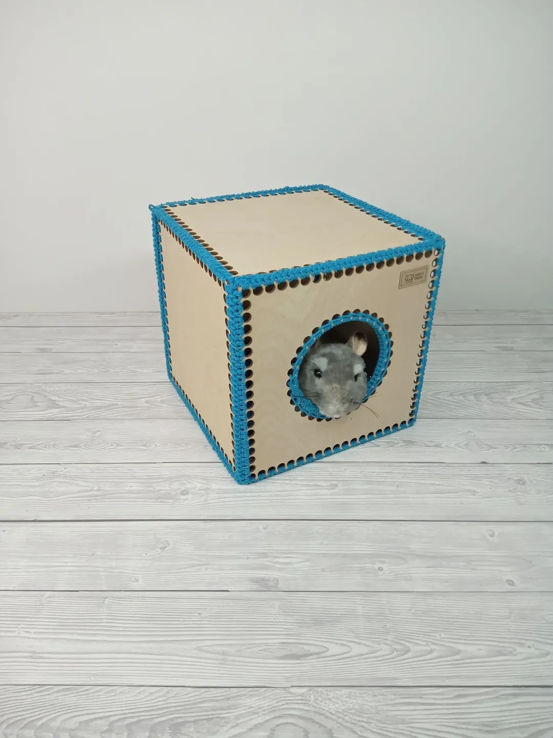 Wooden guinea pig house, rabbit hideout, chinchilla house,  ferret cube, guinea pig bed, small animal hut, guinea pig house