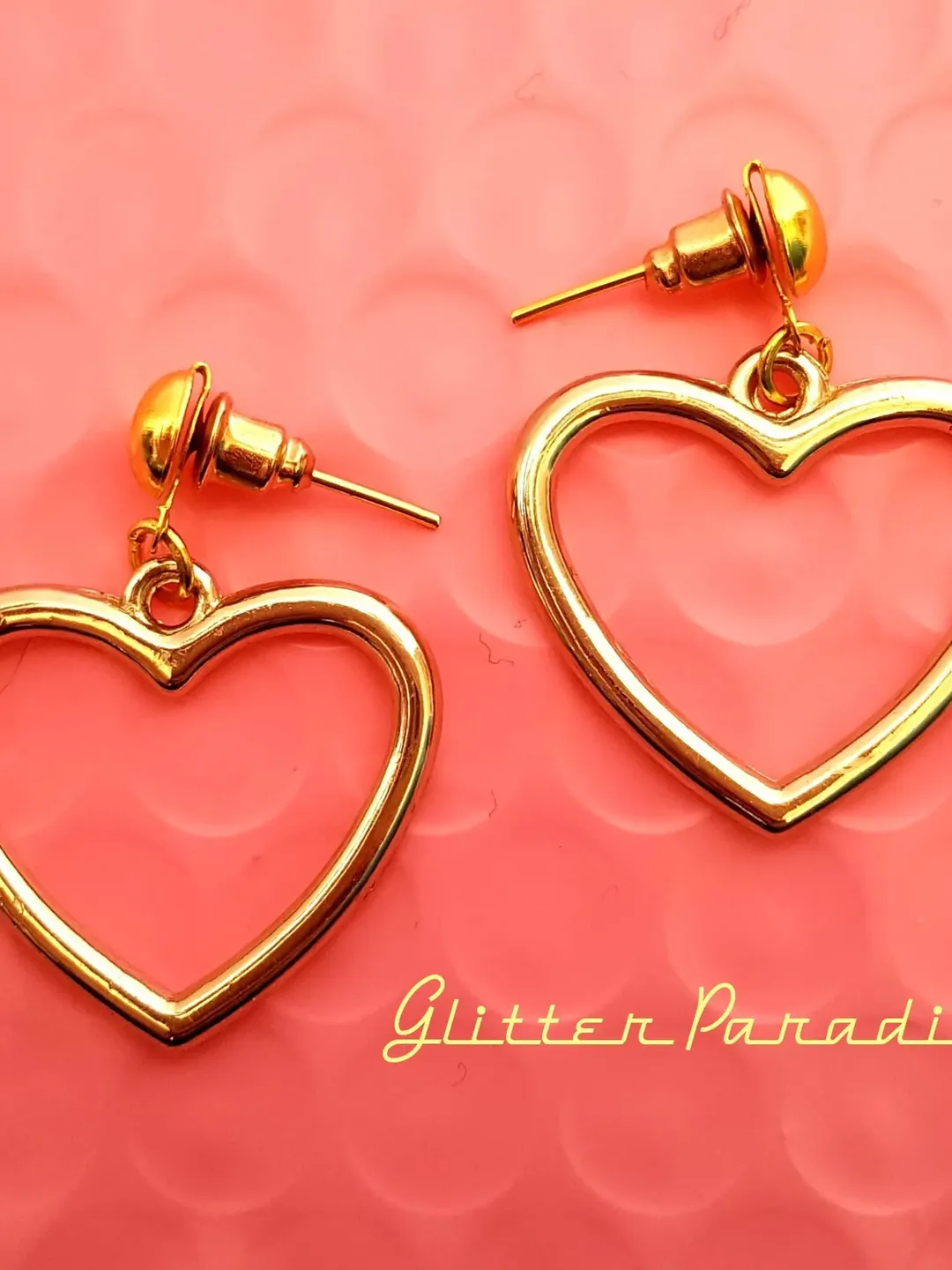 Retro Heart - Earrings - Retro Hearts - Hearts - Valentine - Love - I Love U - Romantic - Heart Jewelry - Amour - Glitter Paradise®
