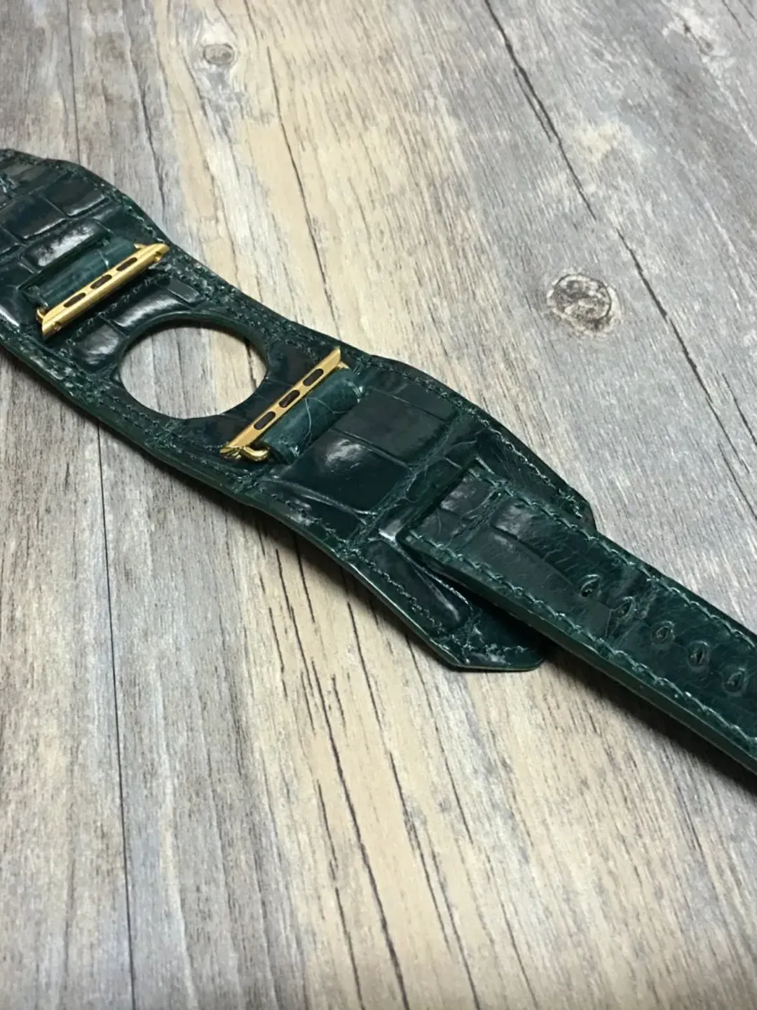 Apple Watch Band, Apple Watch Strap, leather watch band, Green, Cuff Watch Band, iwatch, Full bund strap, Cuff Watch Strap, Apple Watch 42mm