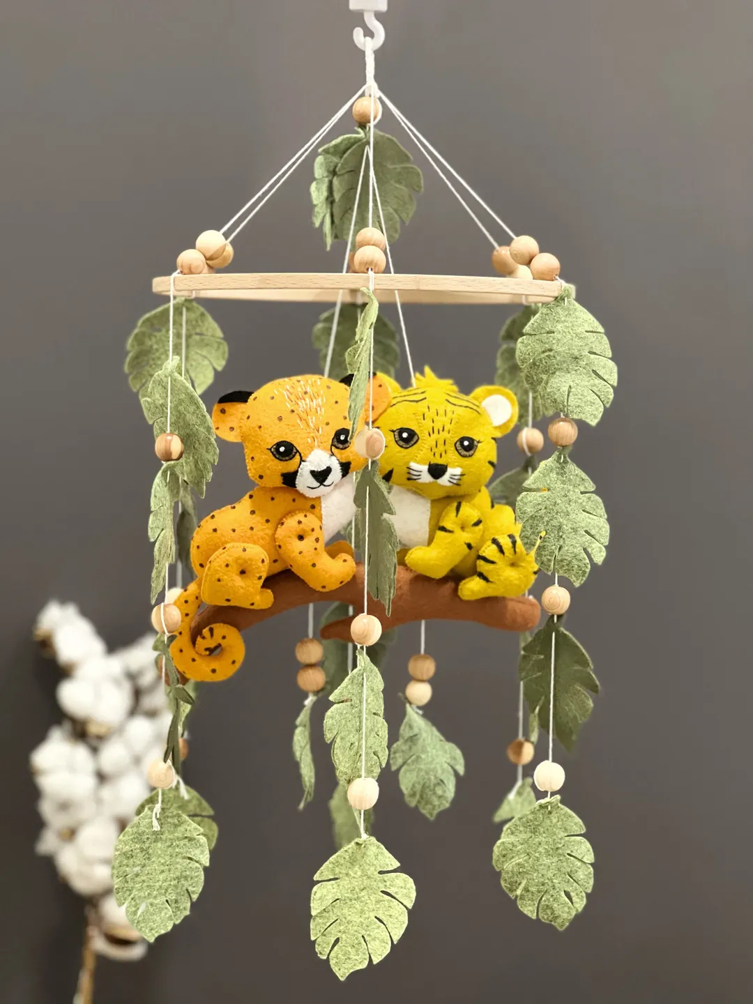 Safari mobile felt Crib musical mobile Tiger and leopard mobile Animals mobile handmade