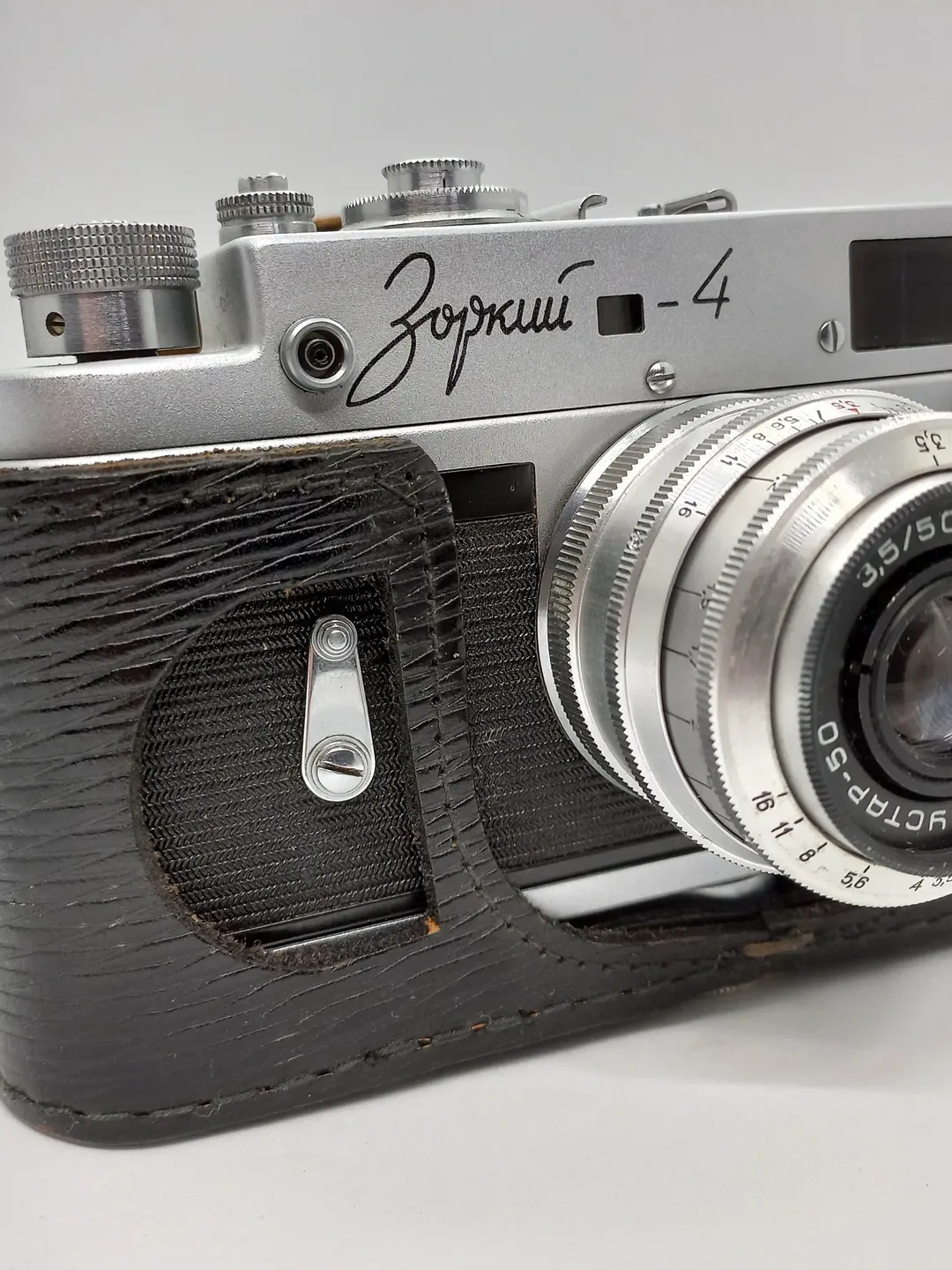 Zorki 4 Soviet Russian Camera with Lens Industar 50 Leather Case 1969 And Original Cardboard Box