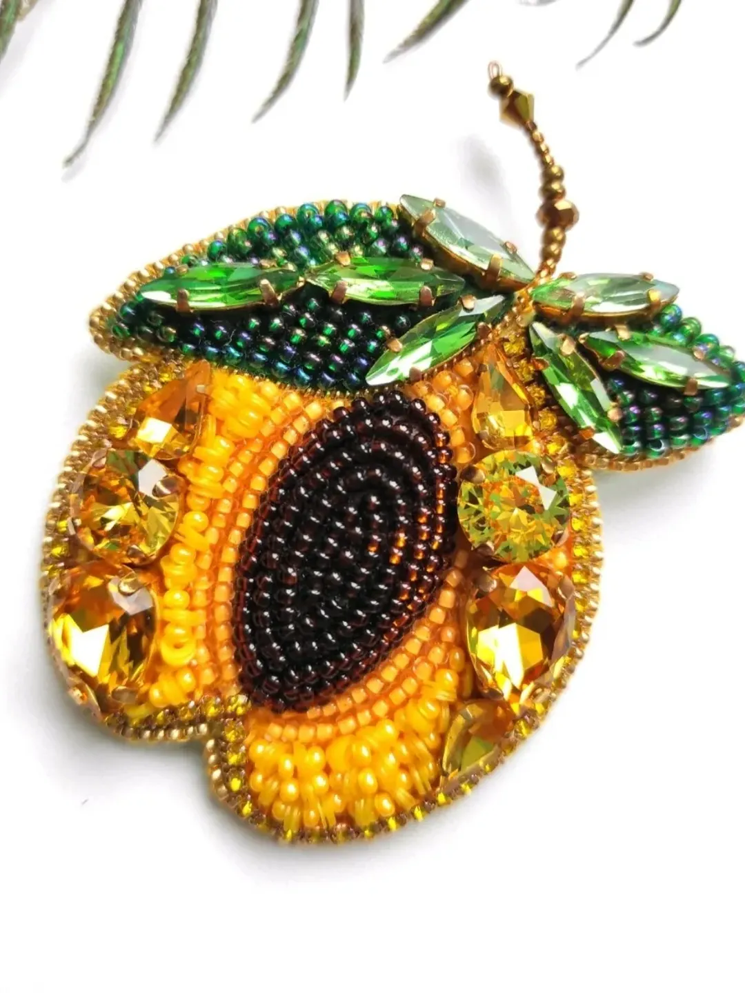 Beaded brooch, apricot pin, peach brooch, apricot, fruit brooch, bead brooch, gift for her, apricot brooch pin, beaded