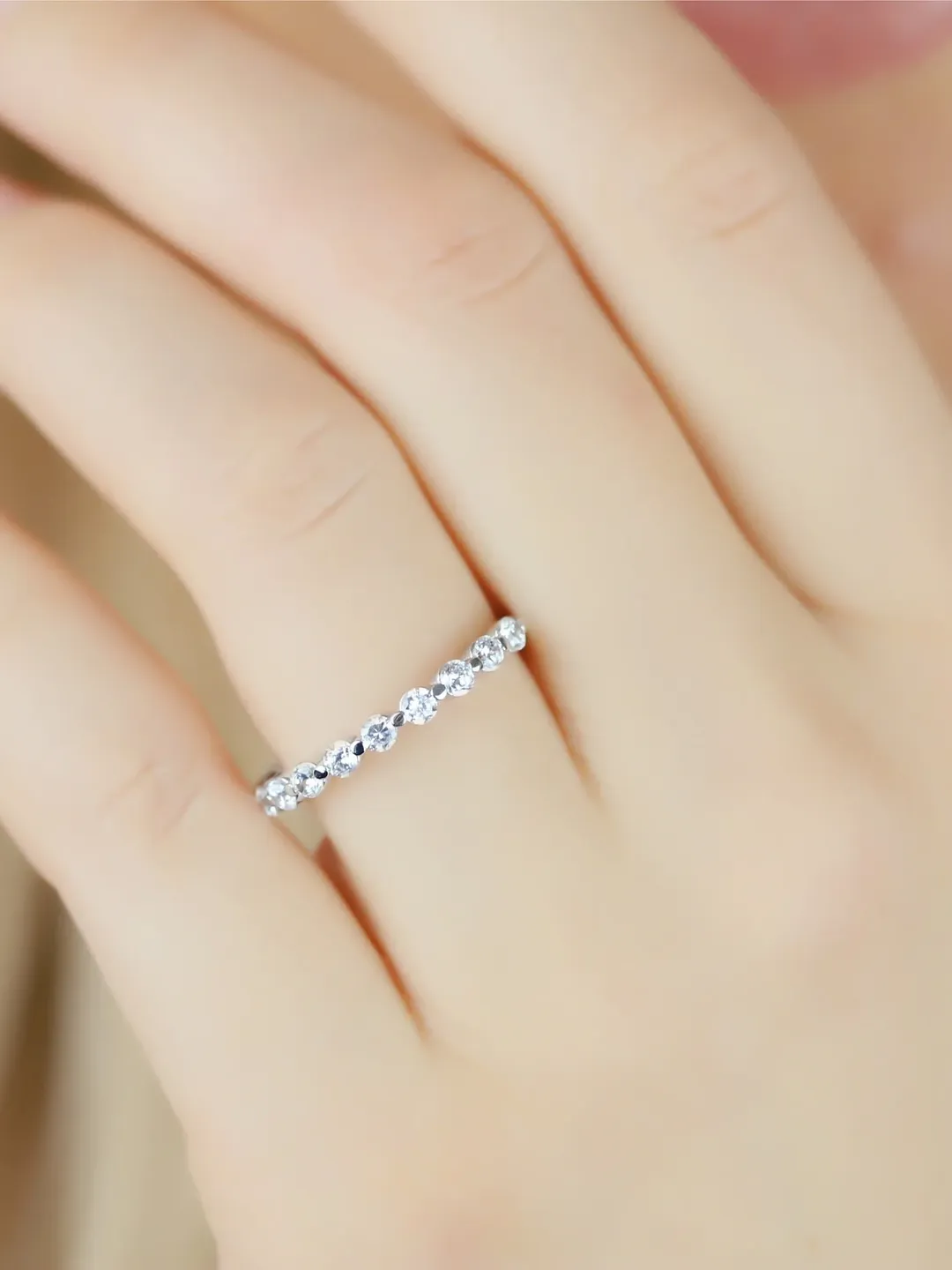 SHARED PRONG RING | Half Eternity Round Diamond Modern Wedding Ring ...
