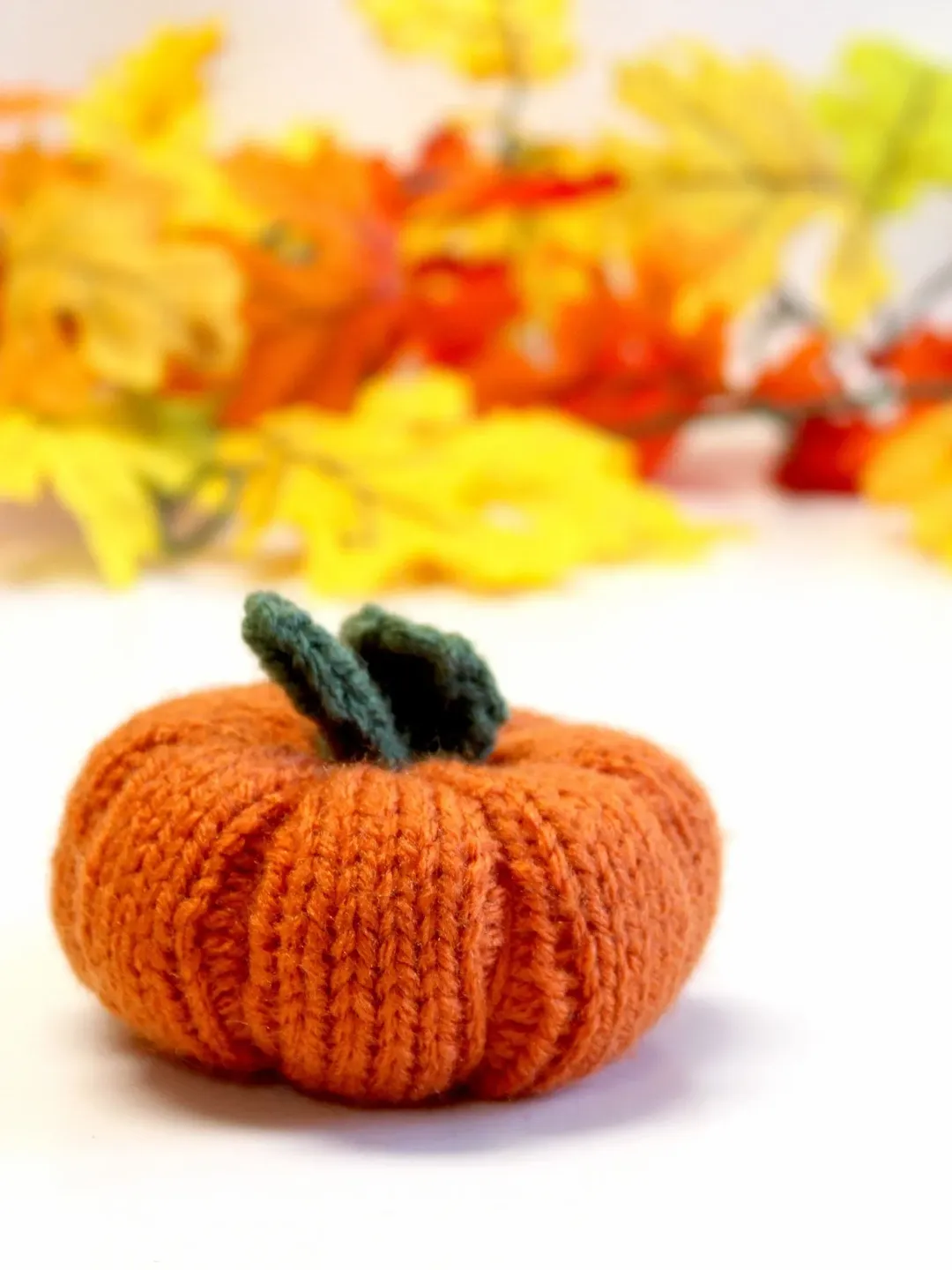 Knit Yarn Pumpkin, Fall Home Décor, Autumn Decorations, Halloween Costume Props, Stuffed Pumpkin Patch Items, Orange Colored Gift Baskets