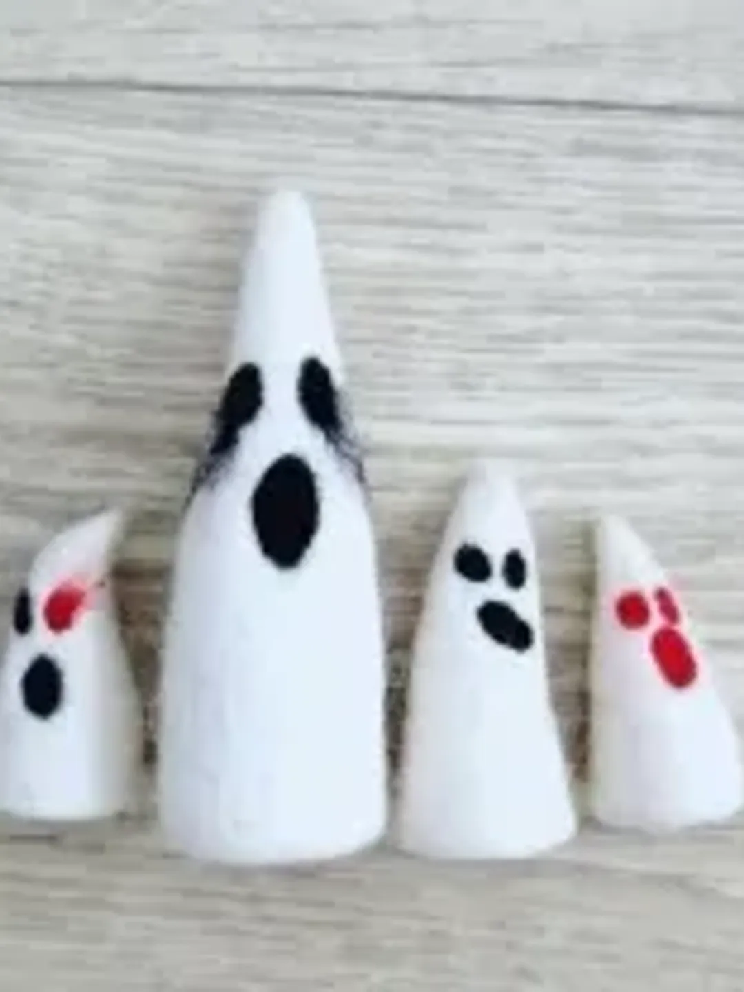 Mini Desk Ghost Halloween Ghost Decor, Set of 4 mini Figurines Ghosts, Spooky and ...