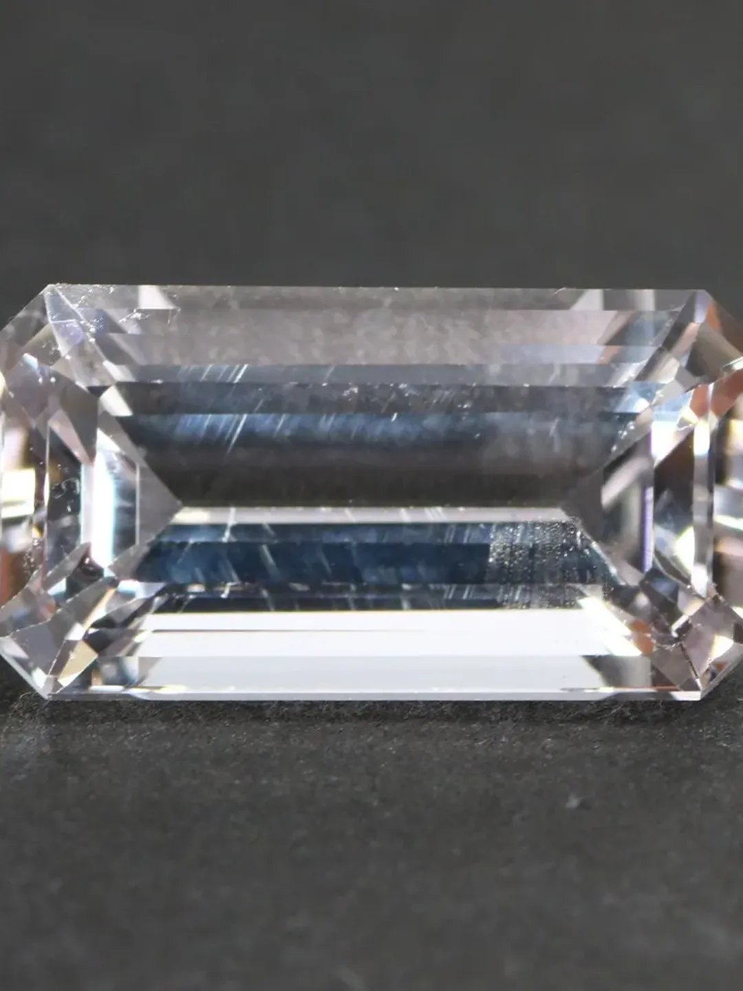 6.05 CT Magnificent Ultra! Rare Unheated 100% Natural Mexican Danburite
