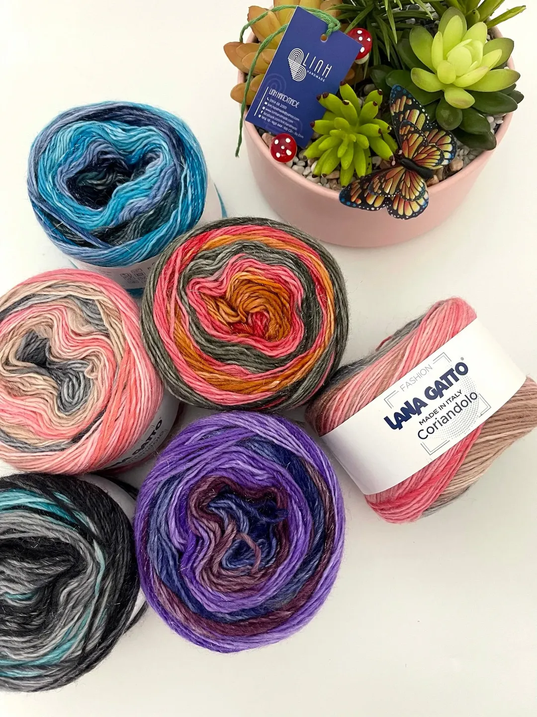 Wool Glitter yarn-LANA GATTO CORIANDOLO-Soft wool yarn-Knitting yarn-Sock yarn-Multicolored yarn