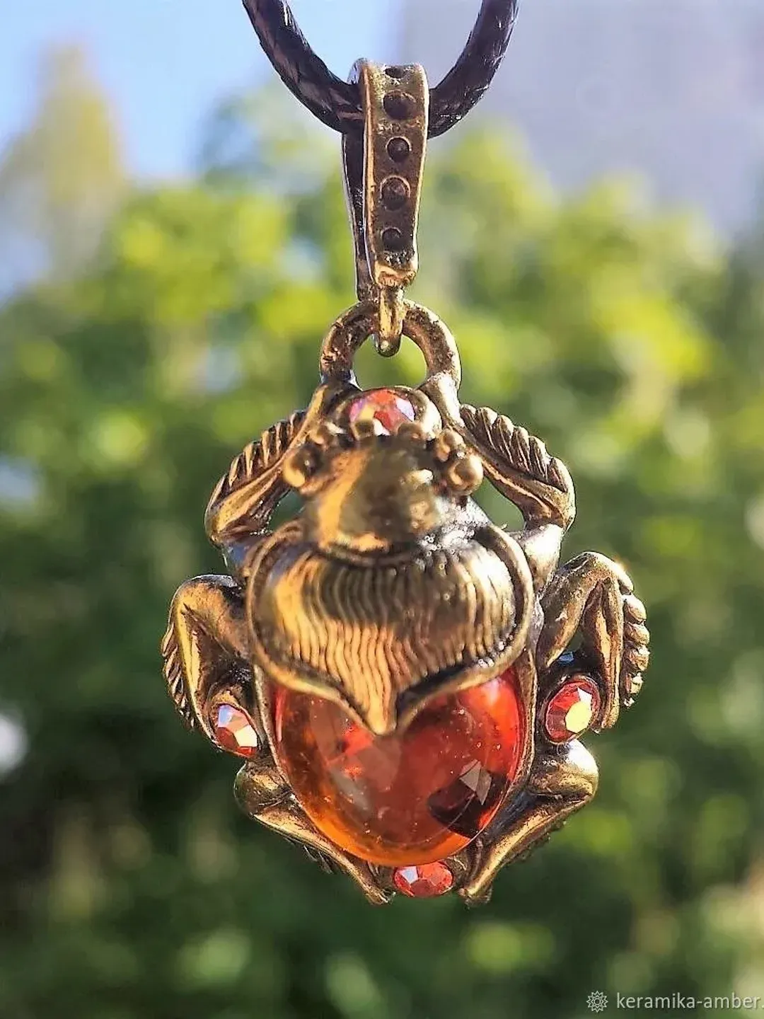 Amber scarab beetle pendant Amulet necklace jewelry women insect nature jewelry egypt beetle jewelry gold, silver