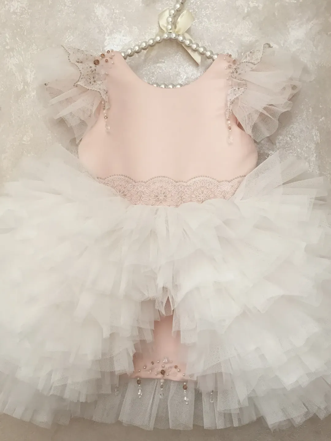 First birthday dress. Dress for girl. Flower girl dress. Tutu dress. Dress with lace. Dress with headband. Dress for baby girl.