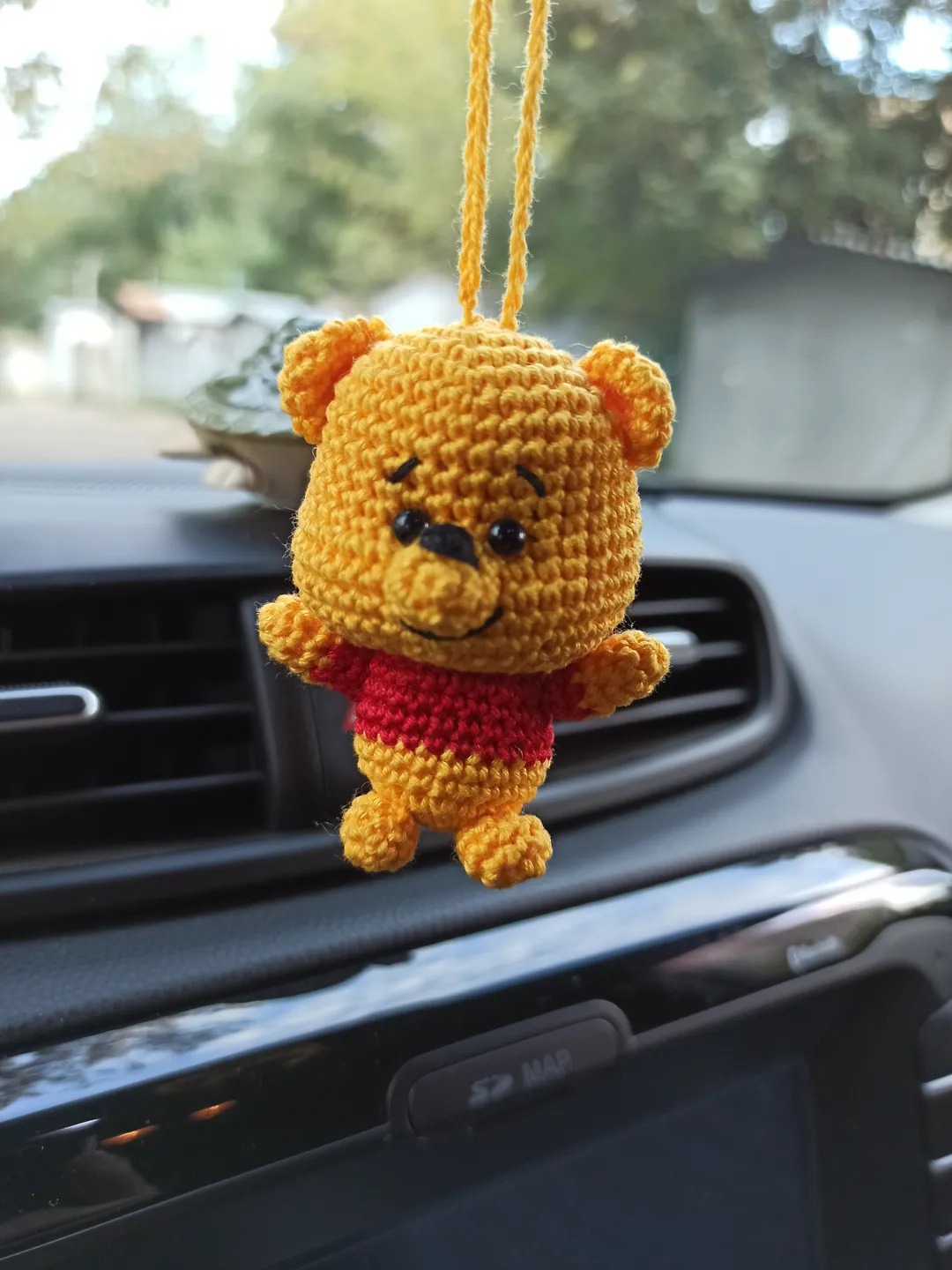Crochet car hanging bear winnie,cute car accessories for women, keychain Winnie
