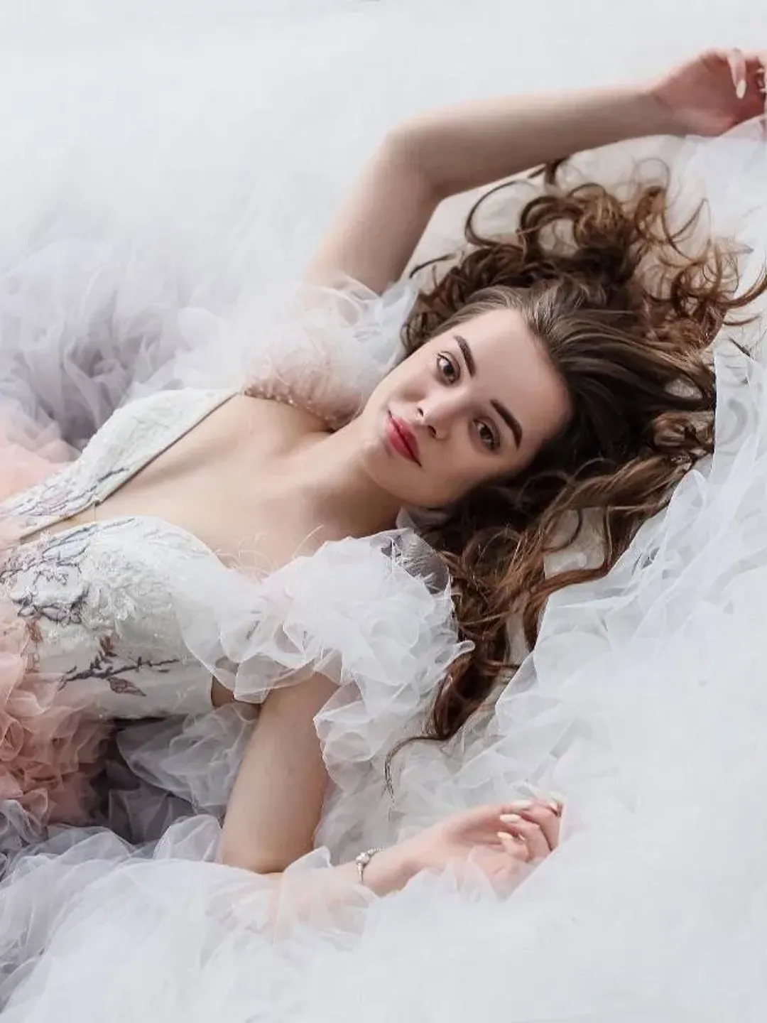 Couture Wedding Dress, Photoshoot Dress, Tulle Gown Dress, Ombre Tulle Dress, Tiered Wedding Dress, Off Shoulder Gown, Homecoming Dress