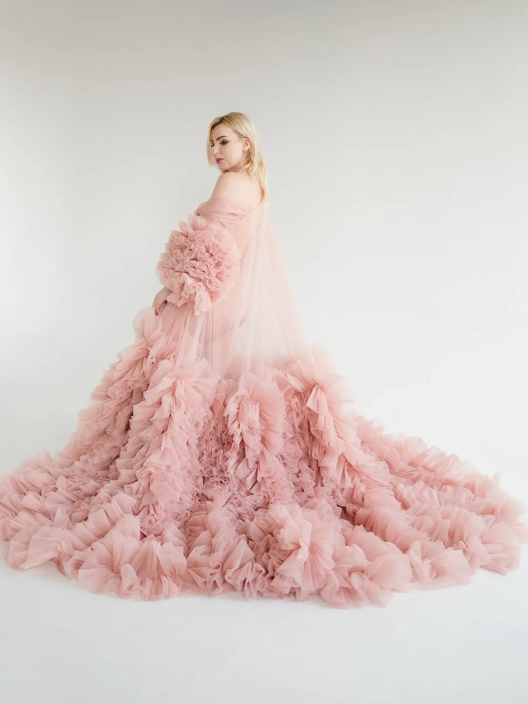 Blush Maternity Dress For Photoshoot, Tulle Maternity Robe, Tulle Pregnancy Robe, Blush Sheer Robe Dress, Tulle Boudoir Robe, Dramatic Dress