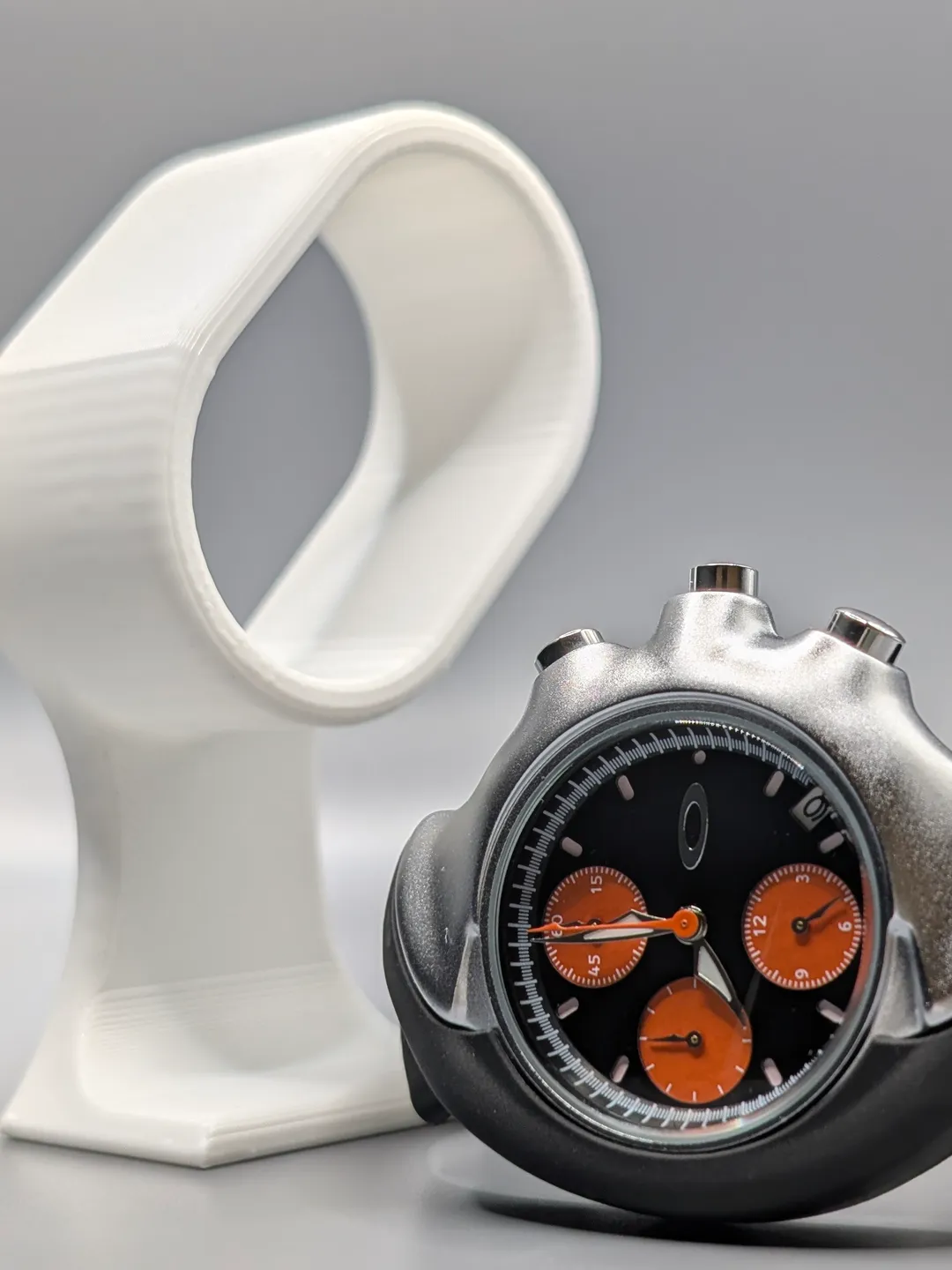 Oakley Detonator Watch – Vintage Inspired Wristwatch