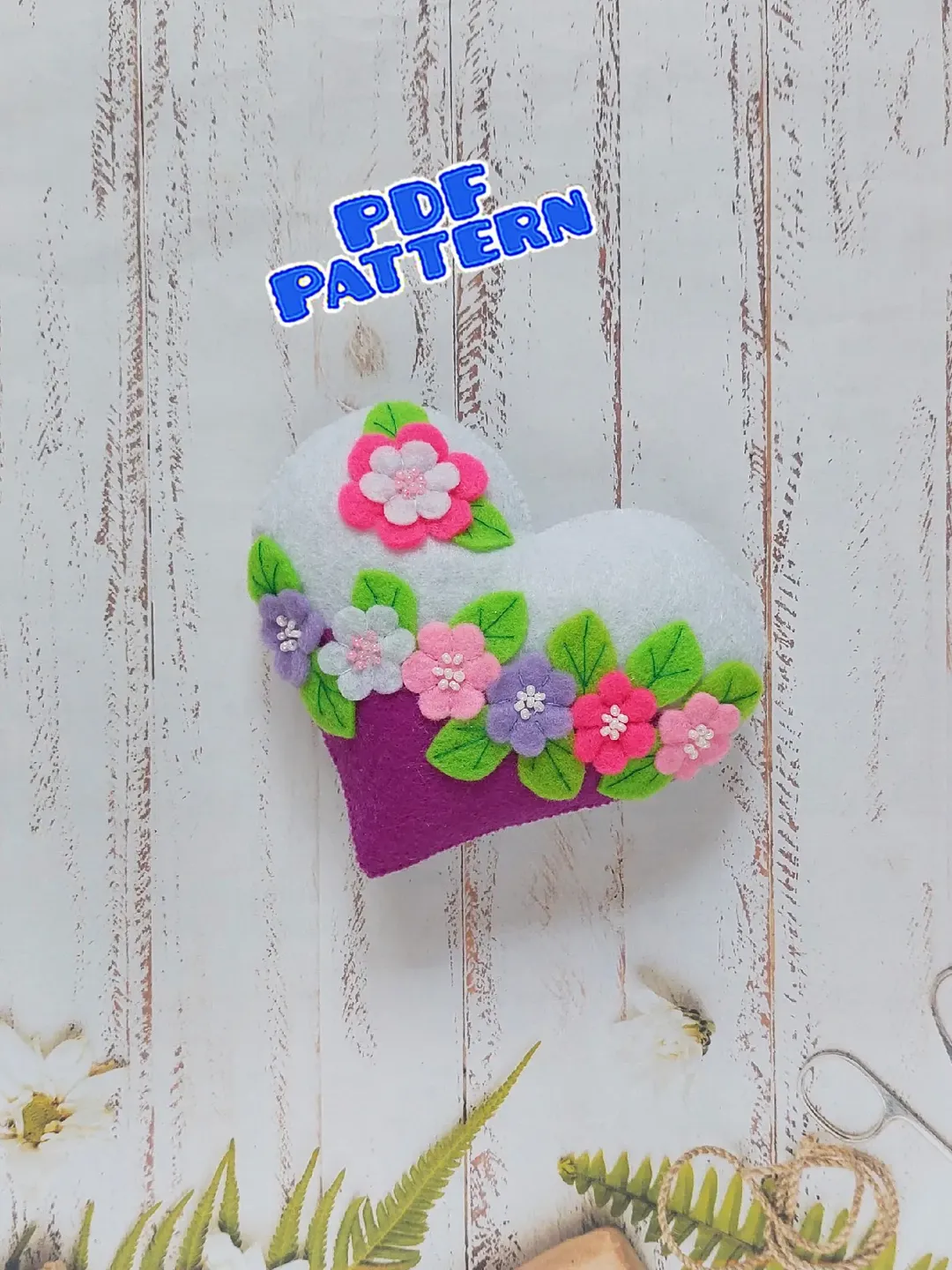 Felt heart pattern Felt valentine pattern PDF Felt ornament pattern