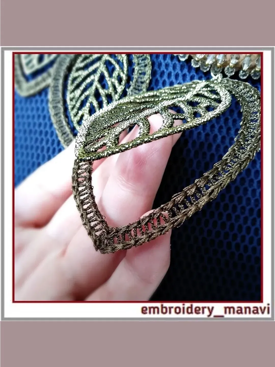 In the hoop FSL Embroidery design earrings pendant in a leaf 3