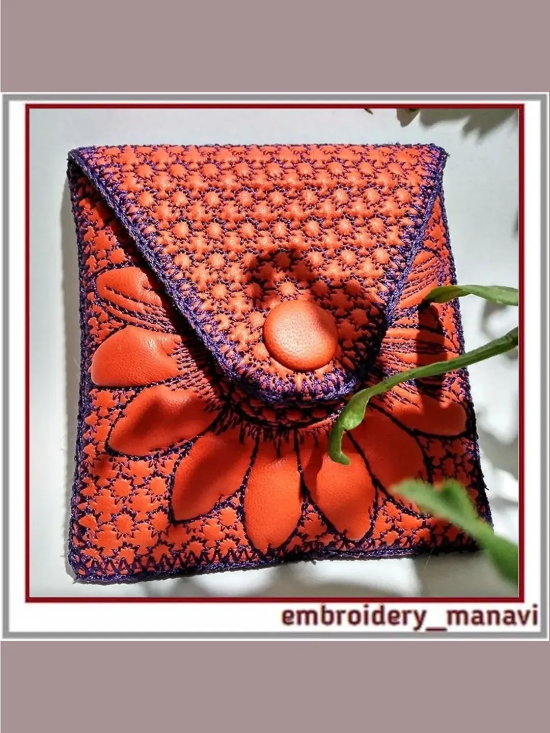 In the hoop flower card case Machine embroidery design