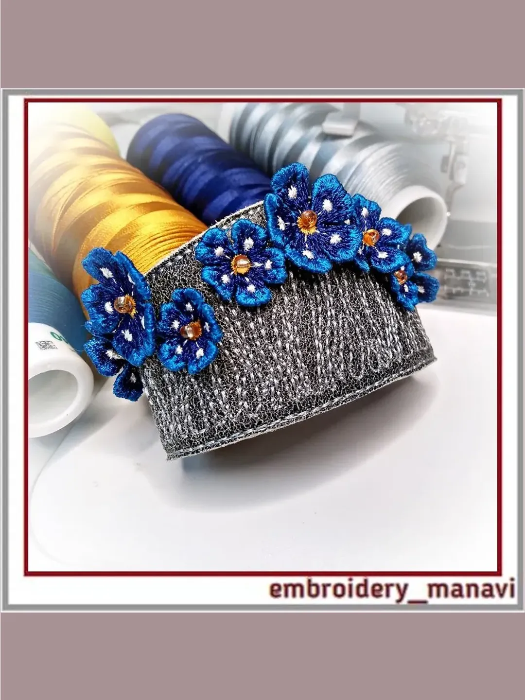 ITH embroidery design Jewelry bracelet with FSL flowers