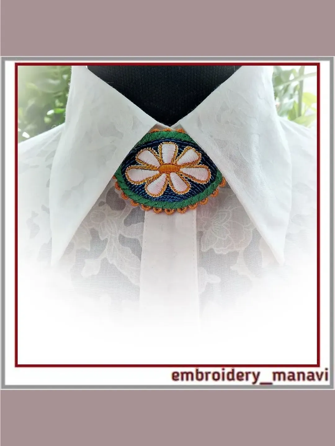 Oval brooch 1 with chamomile In The Hoop Machine Embroidery Design