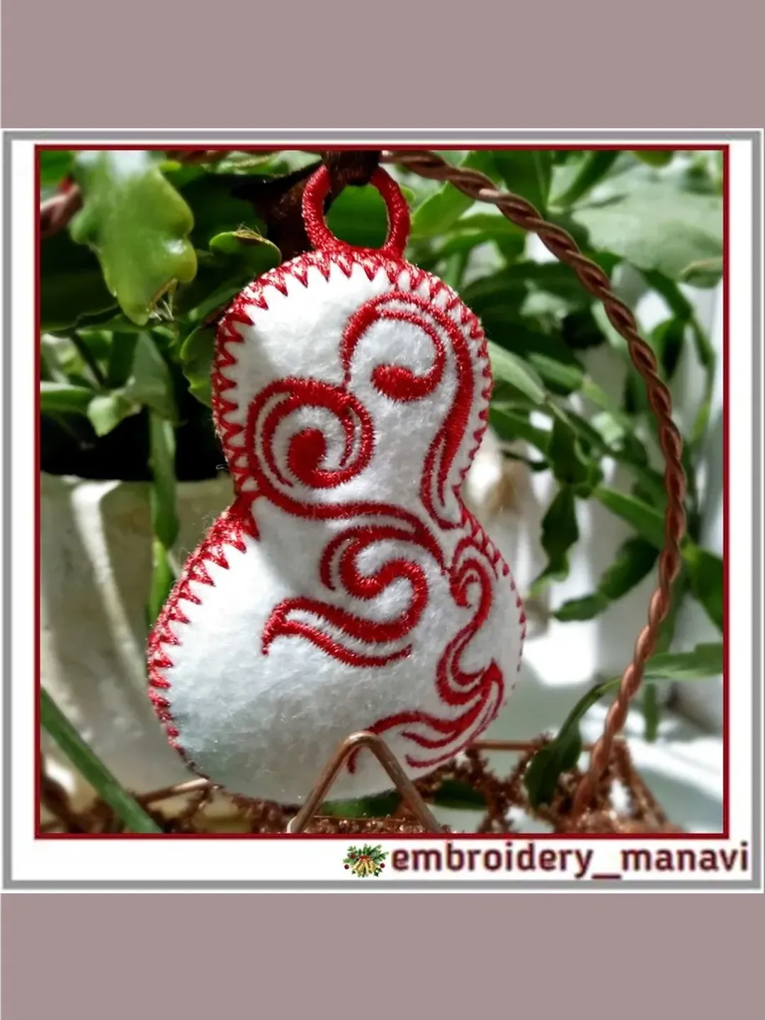 In the hoop tree toy snowman machine embroidery design