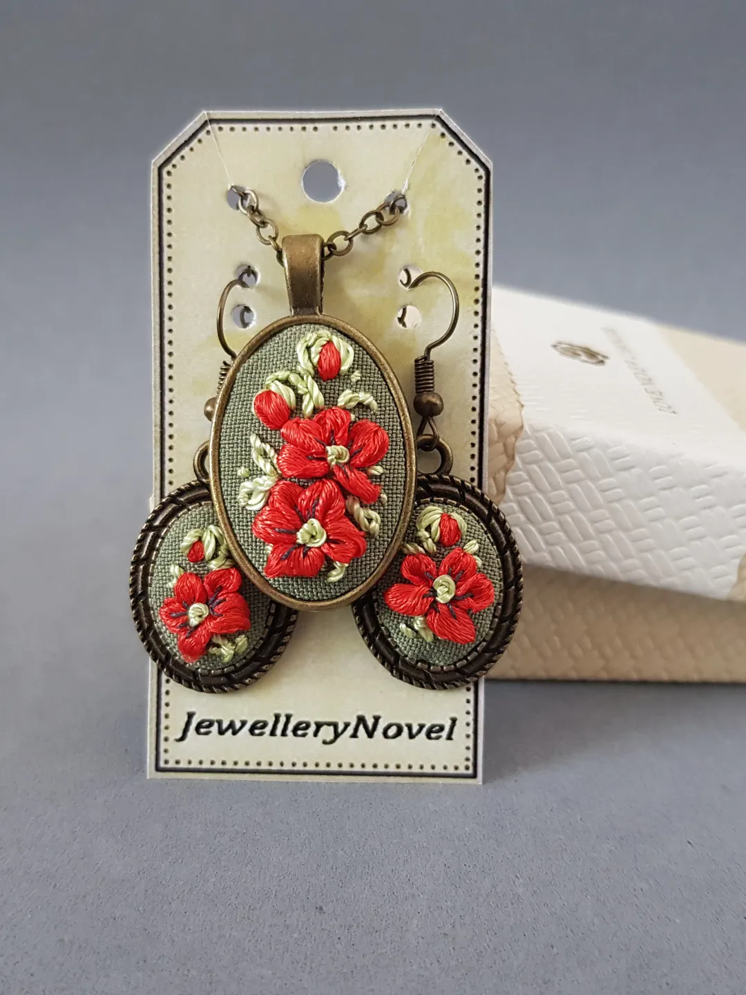 Ribbon embroidered set jewelry for her,  4th wedding anniversary gift, custom embroidery bouquet