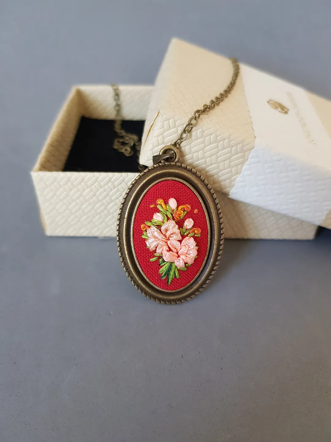 Hand embroidery red pendant for her, 4th wedding anniversary gift, embroidered jewelry, custom embroidery bouquet