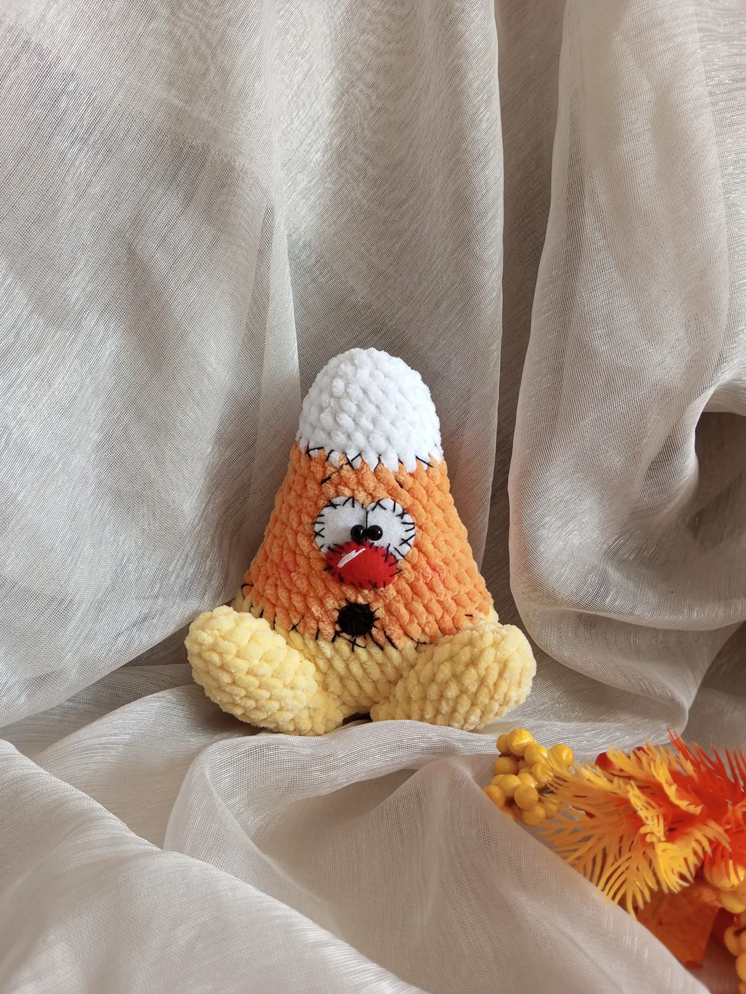 Crochet Halloween Decoration, crochet pattern candy corn, ghost