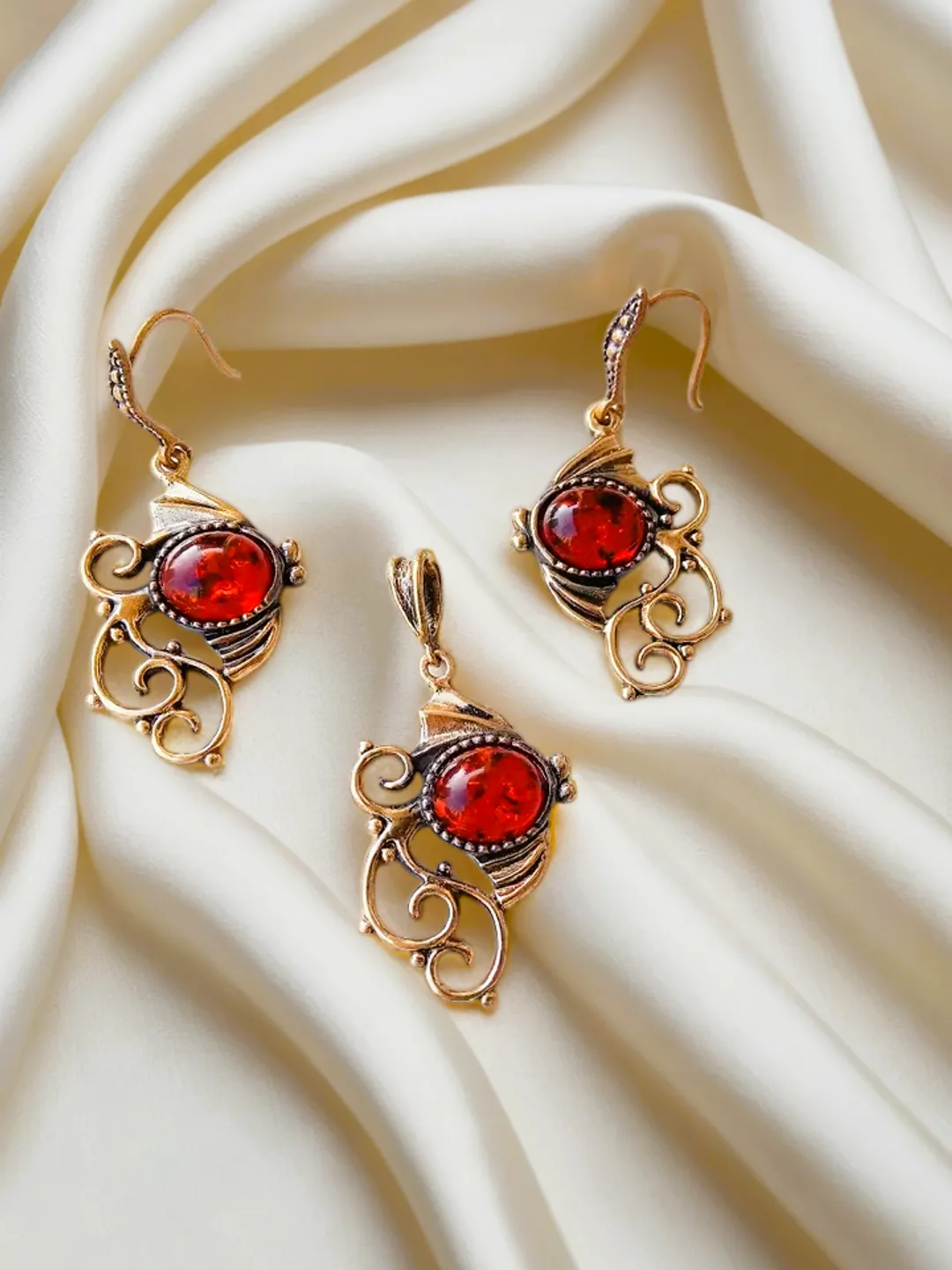 Fish Dangle Earrings and Pendant Gold Baltic Amber Jewelry Set Pisces Gift for Her Women's Jewelry red funny vintage style