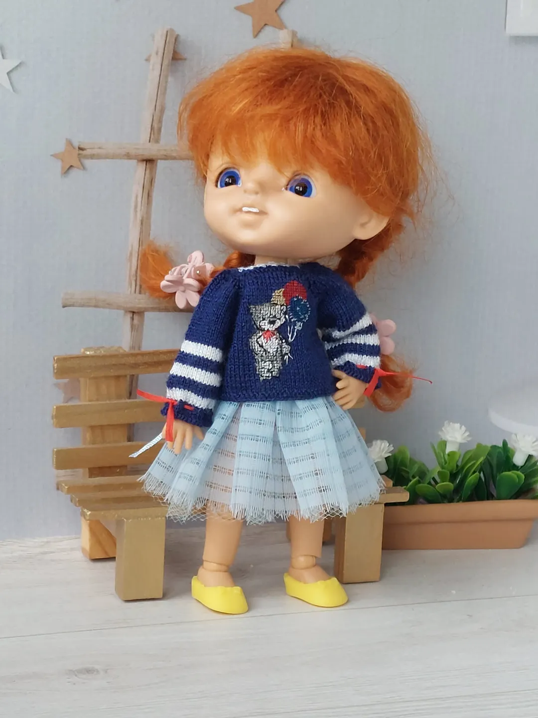 Miniature embroidered sweater for 4 inches doll
