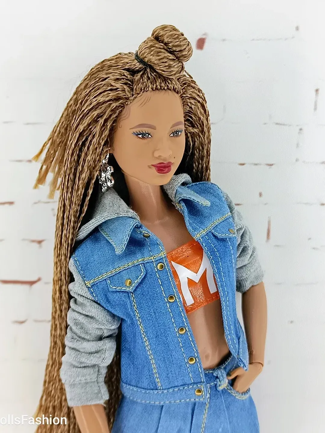 Denim suit with hood and jersey sleeves for Barbie Doll (Made to