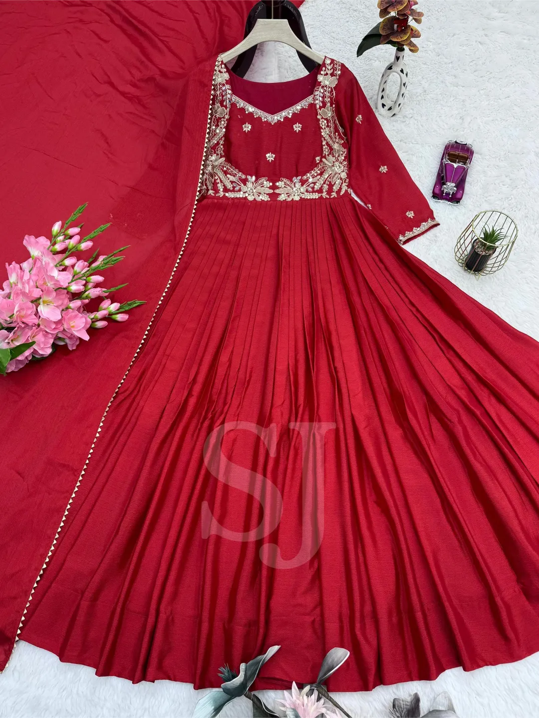 Pure Silk Kurta With Designer Dupatta Set, Red Salwar Kameez Ready to Wear, 2 Piece Combo Set, Women's Ethnic Salwar Suit, Weddings Suit Set