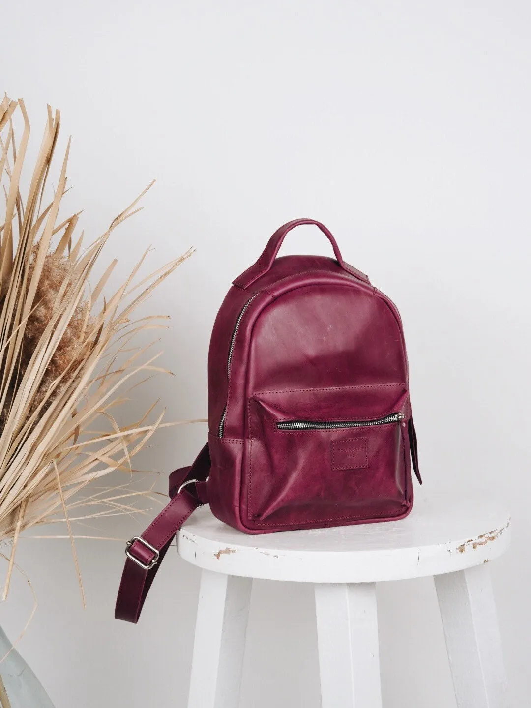 gray and purple north face backpack The Recon – Ashen Purple/Vintage White – Heritage Backpack Youth – Tooling:Wild Rose/Basket x-sellingCondition:Limited lined pocket for sunglasses